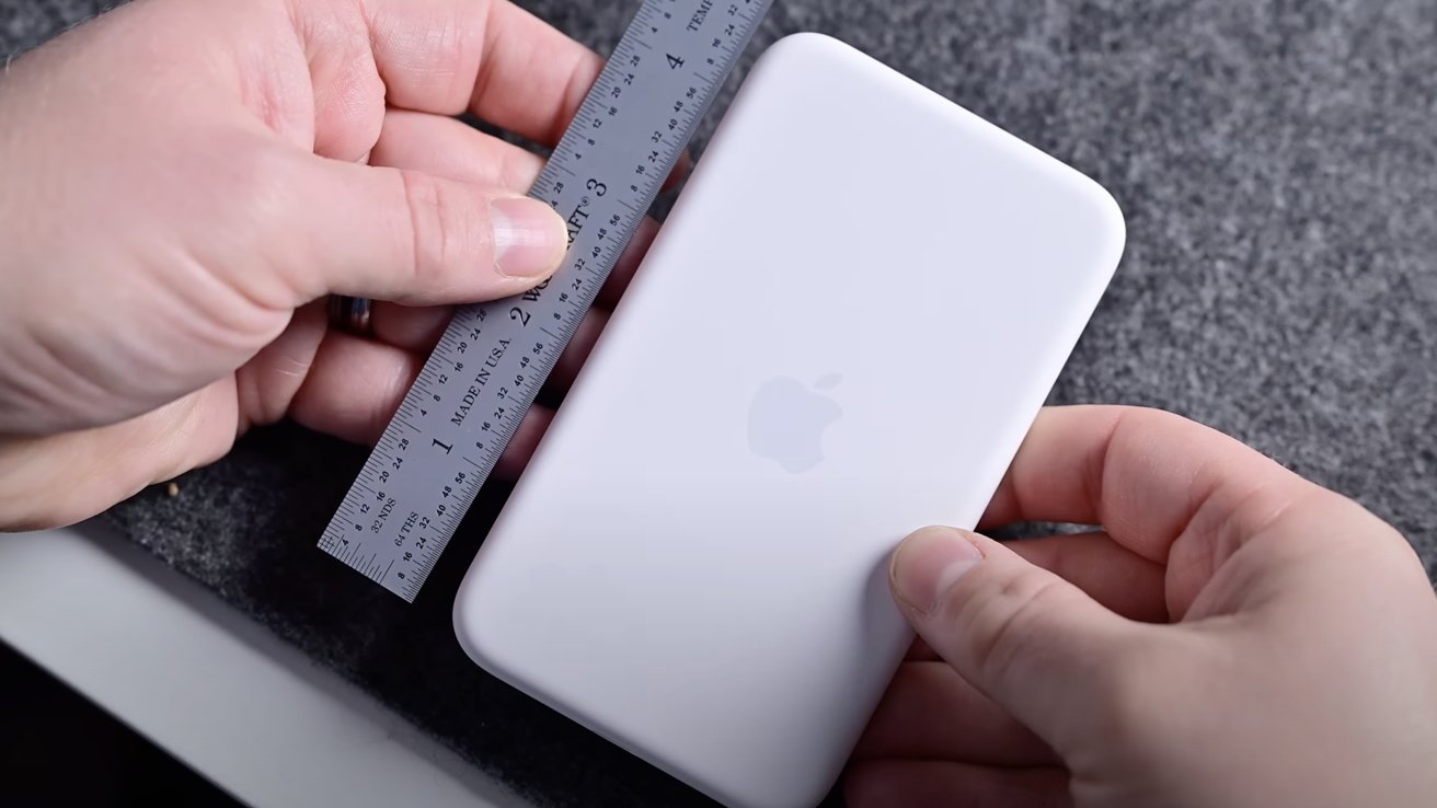 苹果最新MagSafe磁吸电池与iPhone Air手机本体采用了同款电池