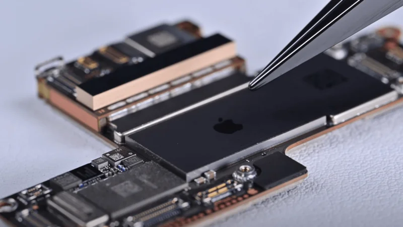 中国维修商搞定iPhone Air芯片扩容无法识别 解决扩容后彻底变砖问题 中国维修商搞定iPhone Air芯片扩容无法识别 解决扩容后彻底变砖问题